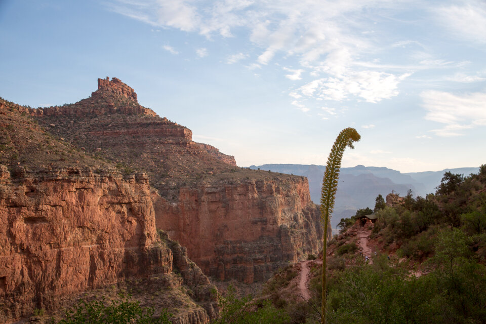 Rocky hiker path in the side of the valley of the Grand Canyon