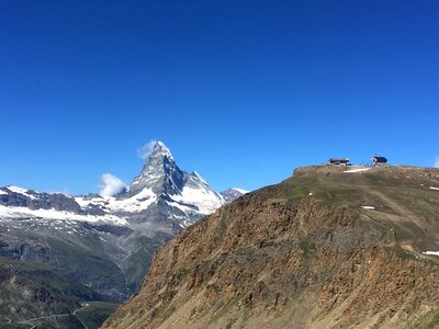 Hiking trail leading to the Oberrothorn photo
