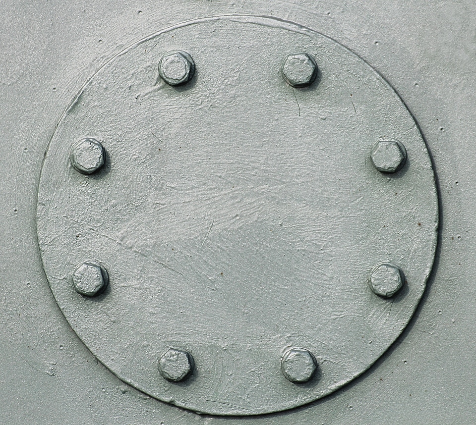Lid fixing technology