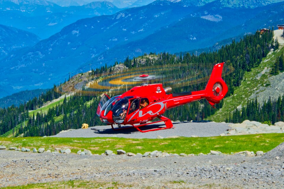 Helicopter tour in Whistler