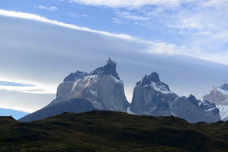 Majestic peaks of Los Kuernos over Lake Pehoe photo