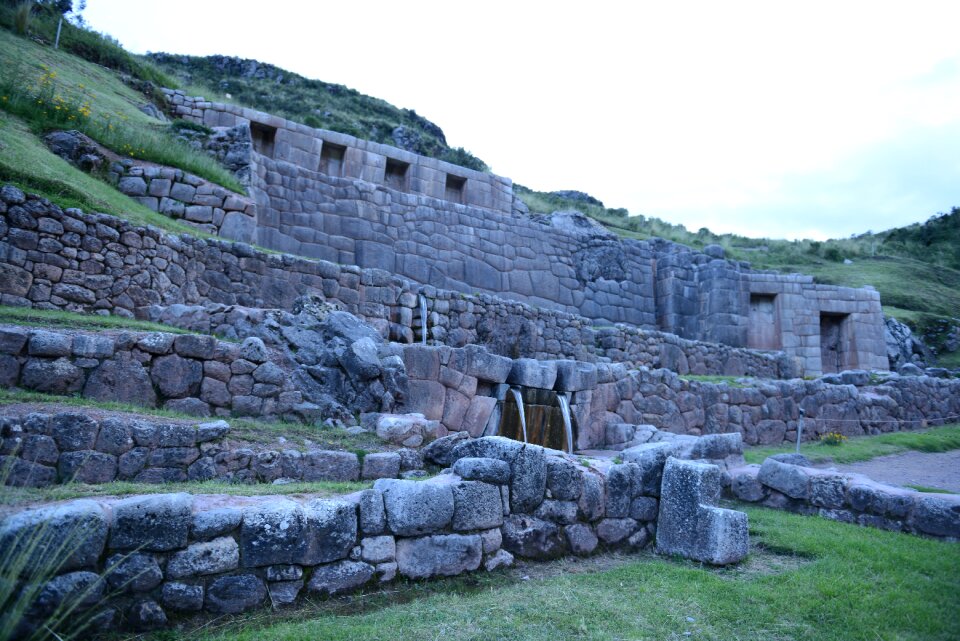 Inca ruins of Pukapukara near Cuzco, Peru