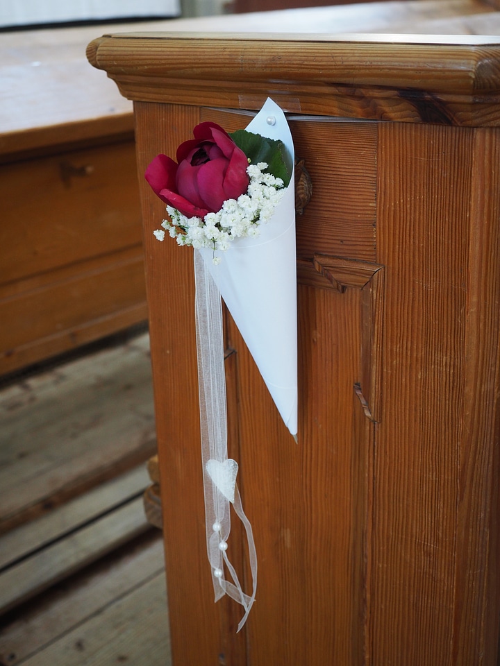 Rose wedding ornament