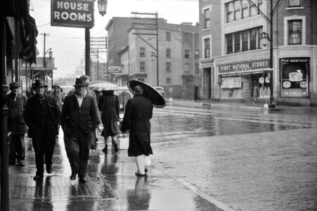 Street scene on a rainy day in Norwich