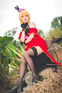 An unidentified Japanese anime cosplay pose