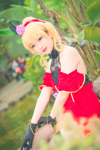 An unidentified Japanese anime cosplay pose