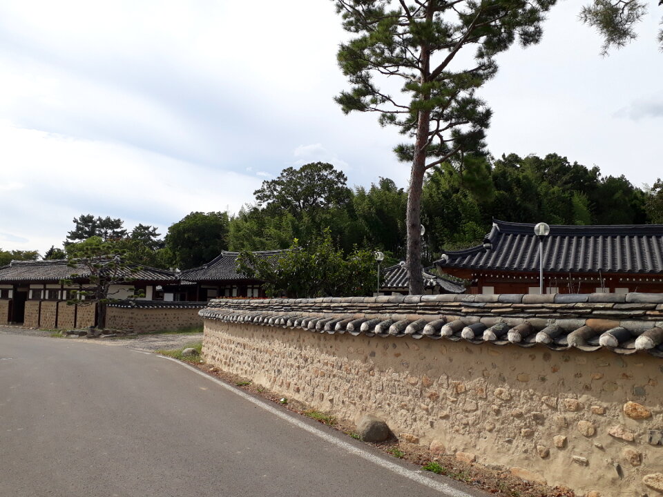 House of the Seong Clan in Seok-ri Changnyeong Korea