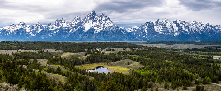 Grand Tetons national mountain range