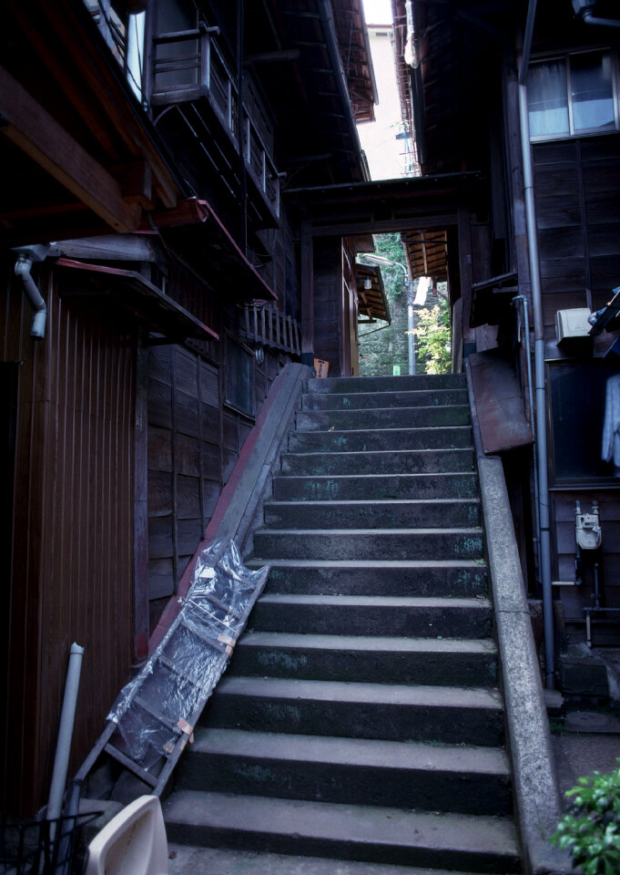 old traditional streets of Tokyo