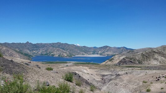 Coldwater Lake formed by the eruption from Mount st Helens