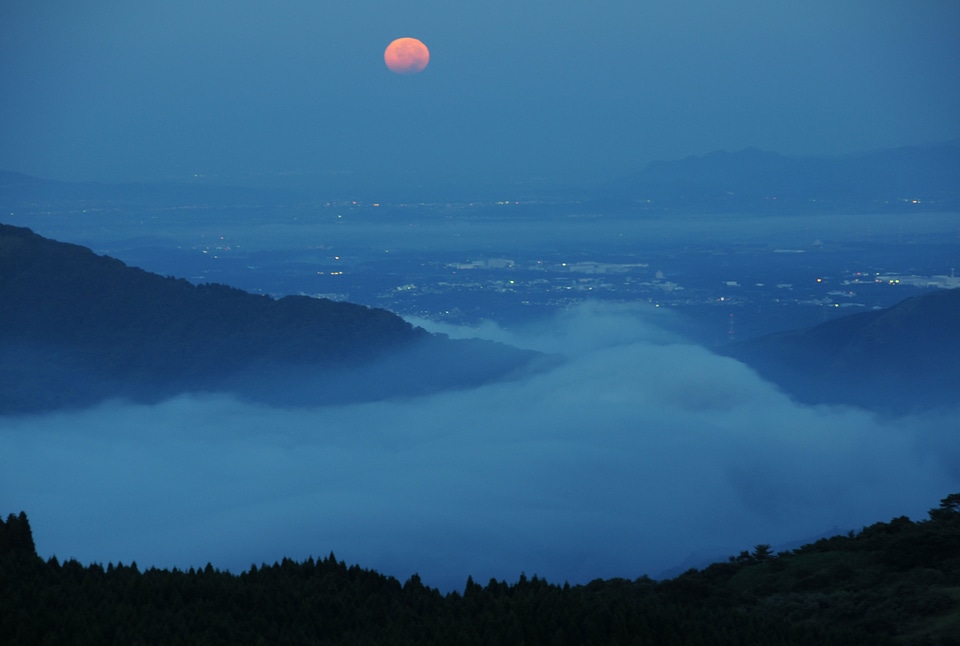 Night view moon night