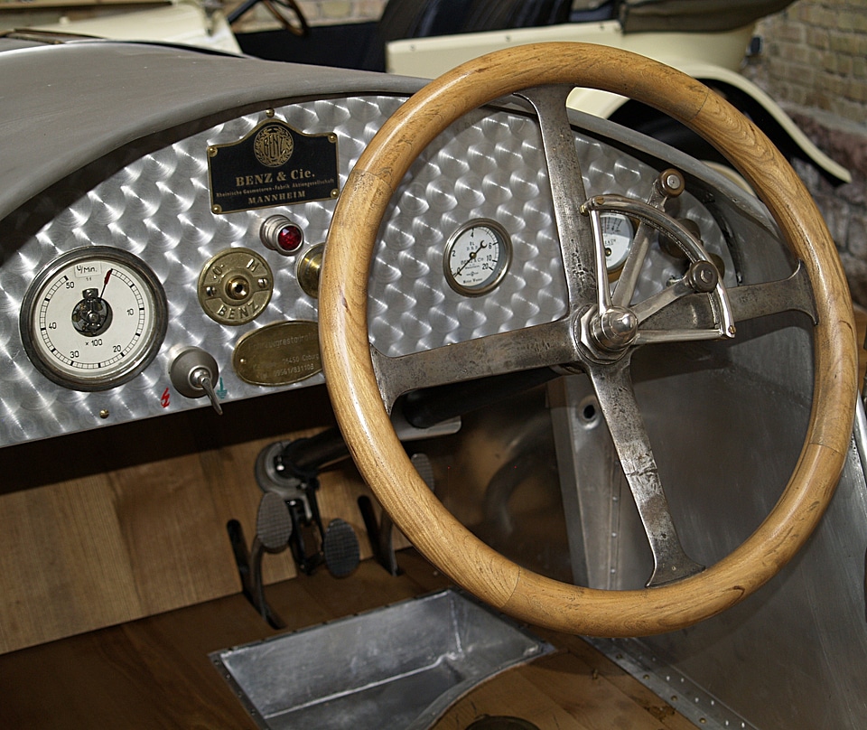 Racing car historically mercedes benz