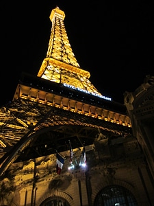 Casino tour eiffel fake vegas