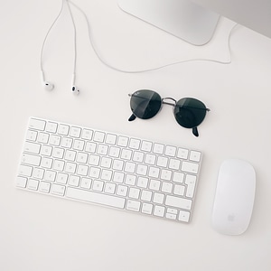 Minimal Mac Keyboard & Mouse photo