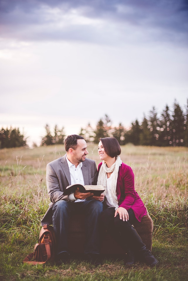 Couple Love Reading Park