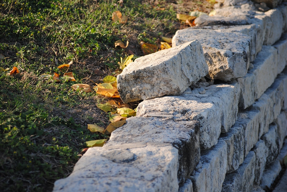 Concrete structure brick