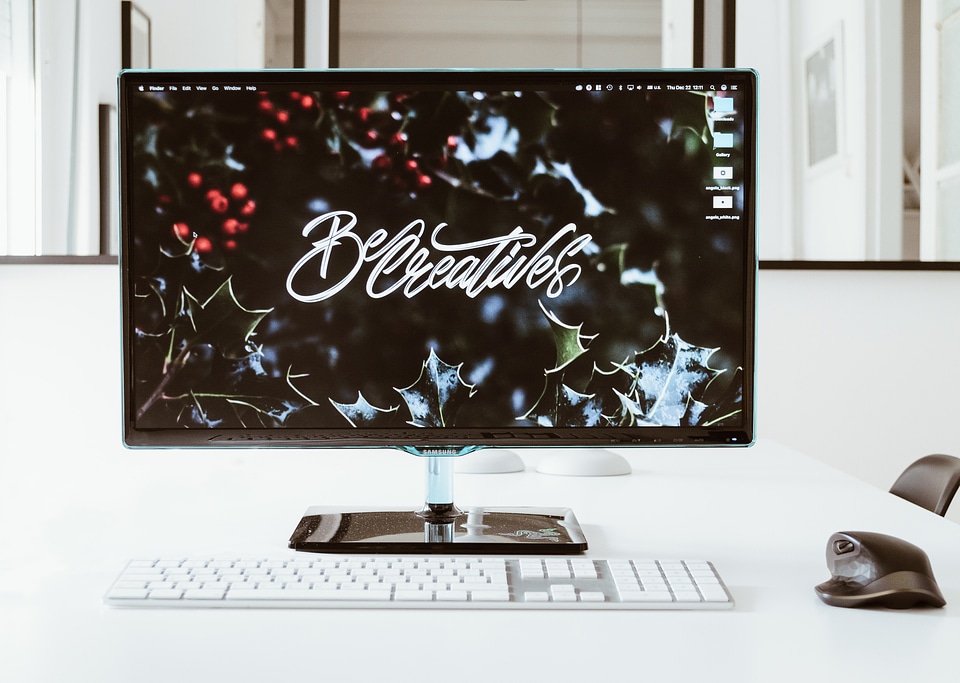 Be Creative Monitor Keyboard Minimal