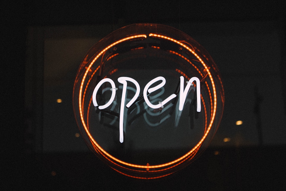 Open Round Neon Sign