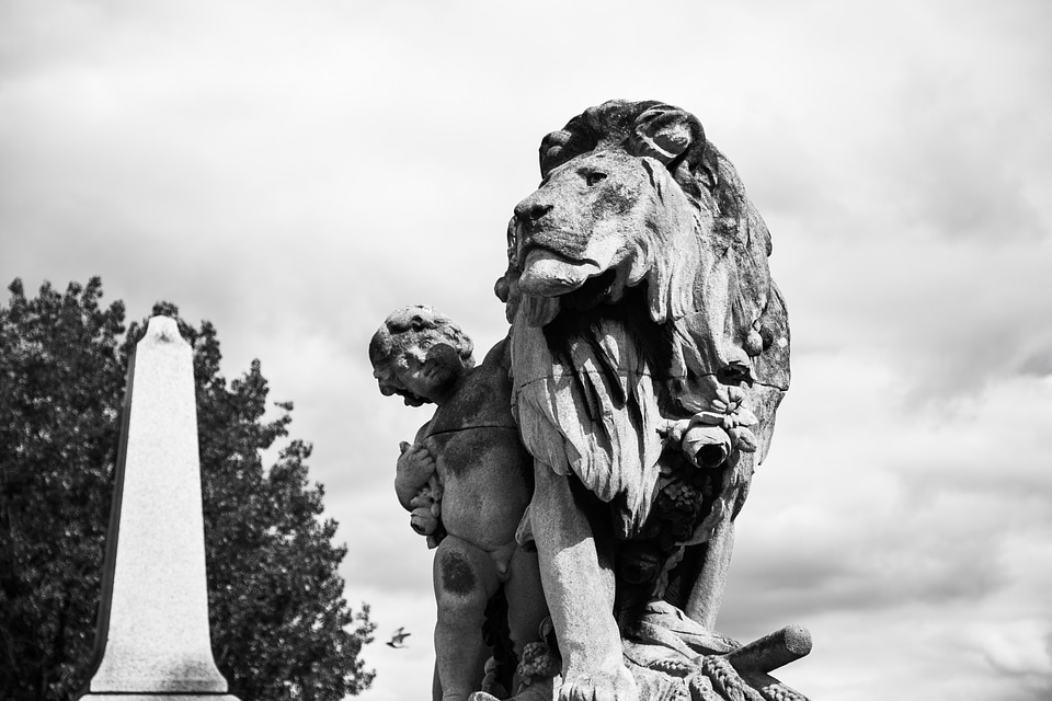 France monument alexandre iii