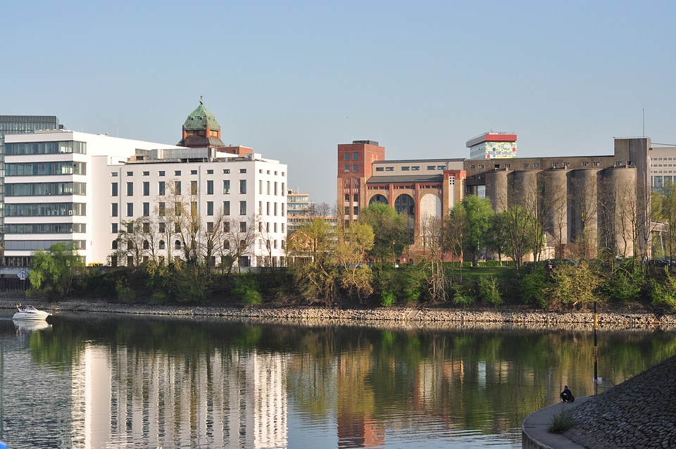 View into Dusseldorf’s haven
