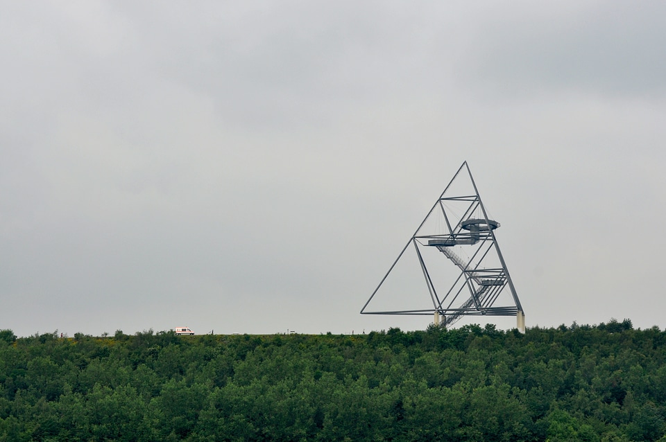 Ambulance on its way to the Tetraeder Bottrop