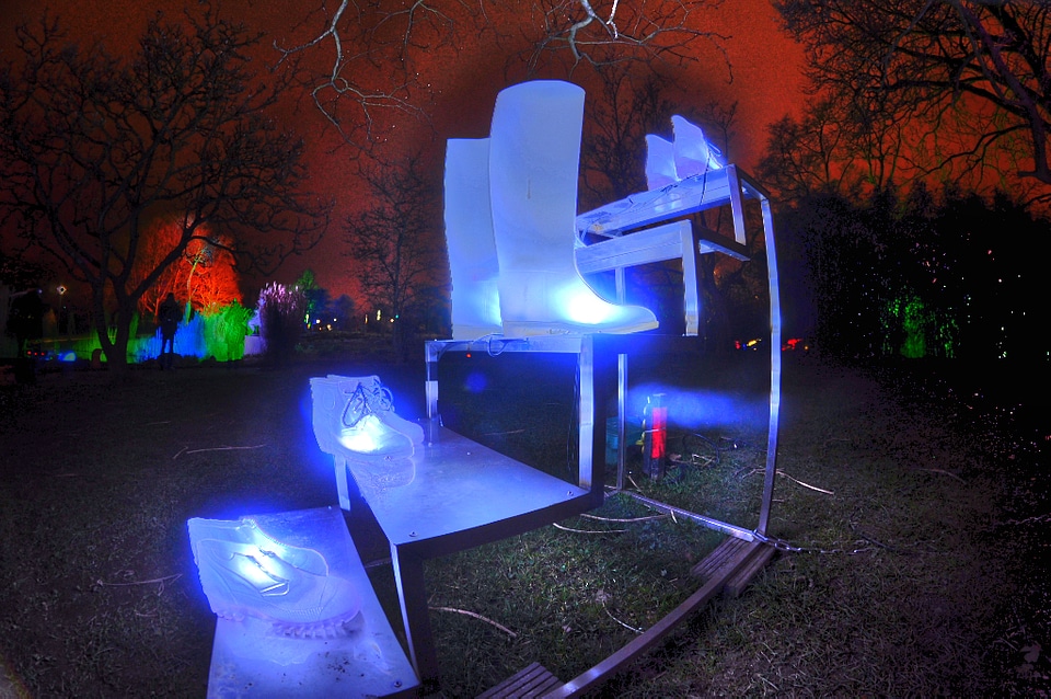 Glowing shoes at Parkleuchten, Grugapark Essen