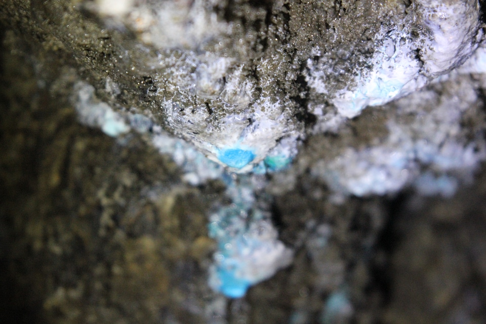 Azurite deposit on stones inside the Rammelsberg