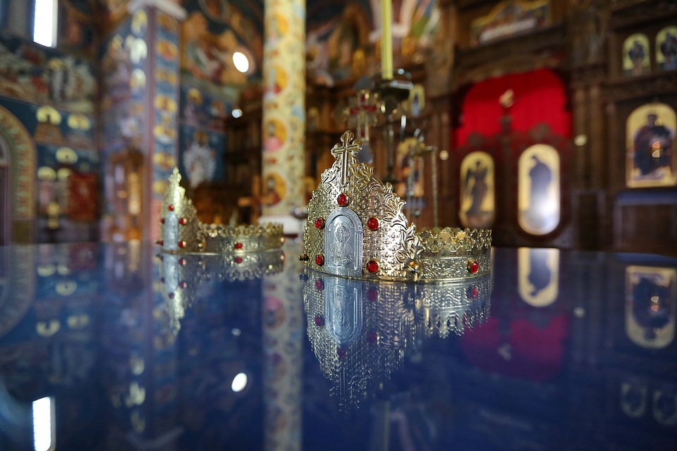 Christian crown coronation