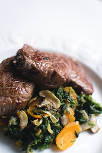 Excellent beef steak with vegetables photo