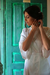 Wife domestic hairstyle