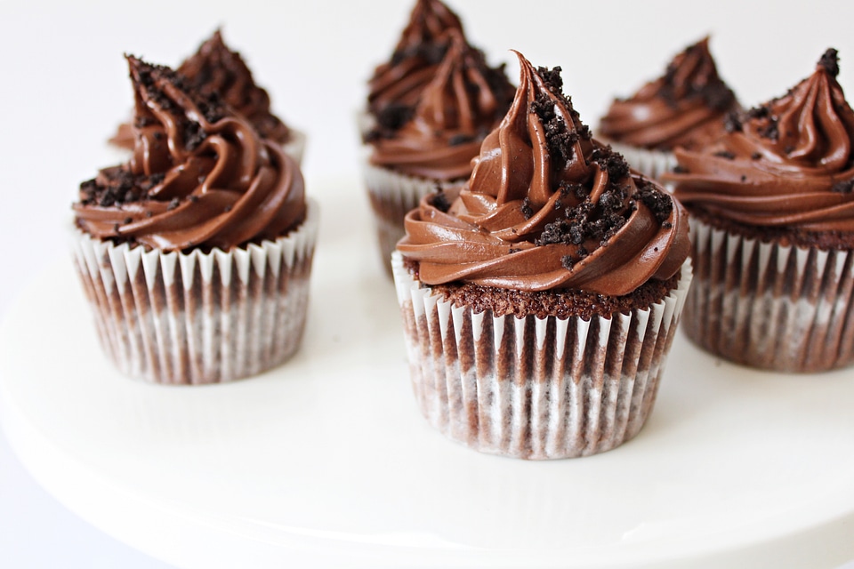 Chocolate Cupcakes with Ganache
