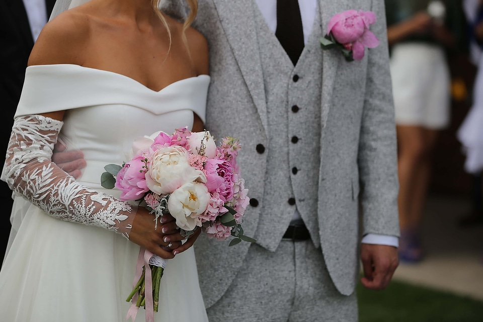 Bride wedding bouquet photo