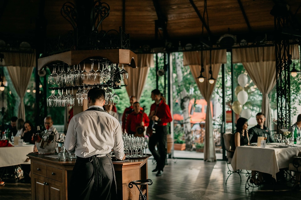 Cafeteria bartender winery