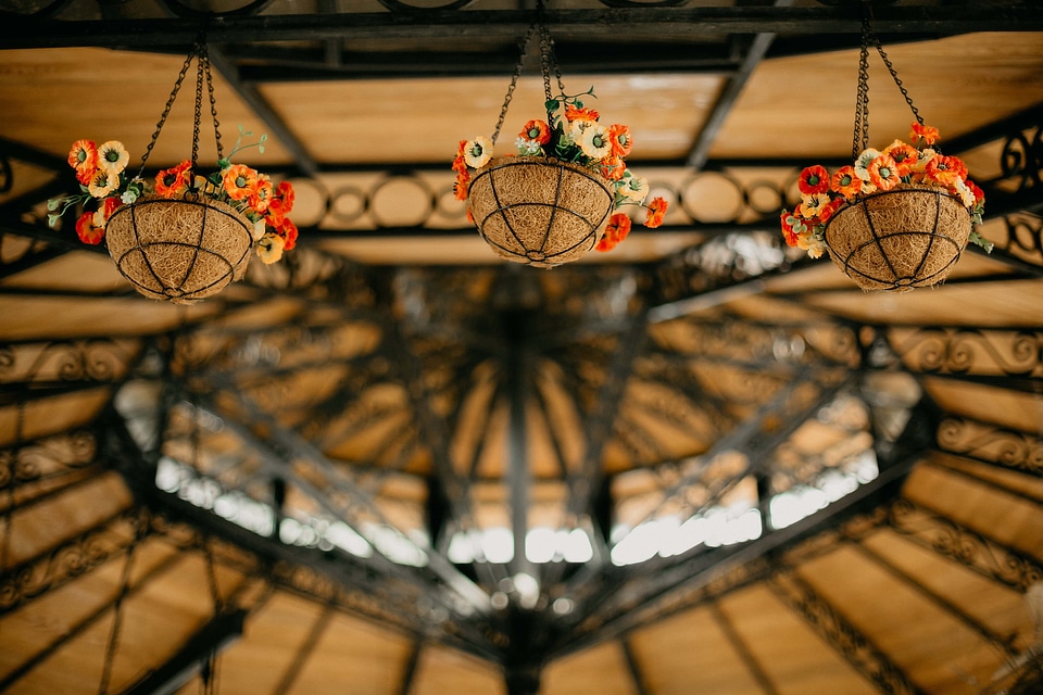 Flowerpot hanging vintage