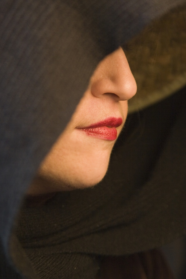 Lipstick cloak vixen