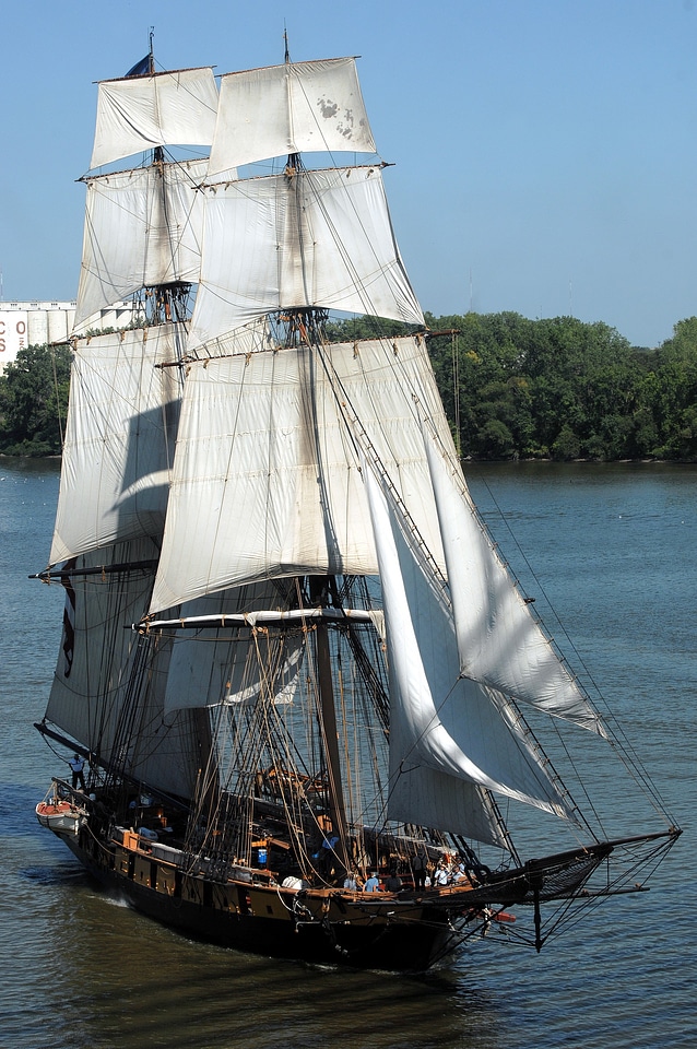 Water ship sailing
