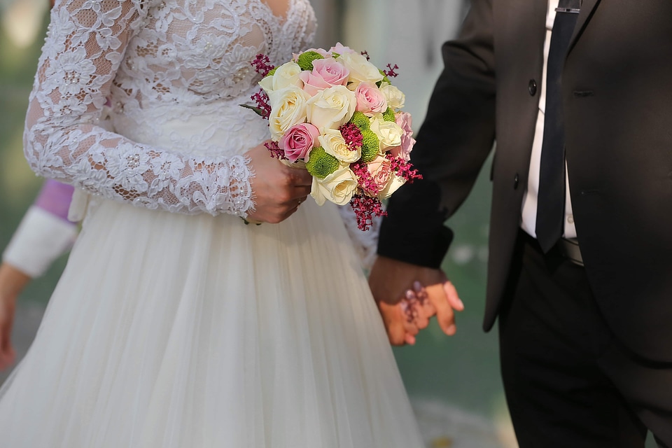 Wedding wedding bouquet wedding dress photo