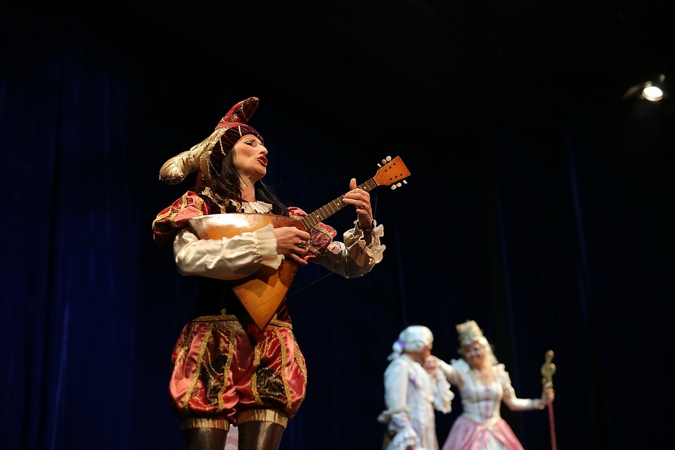 Opera drama entertainment