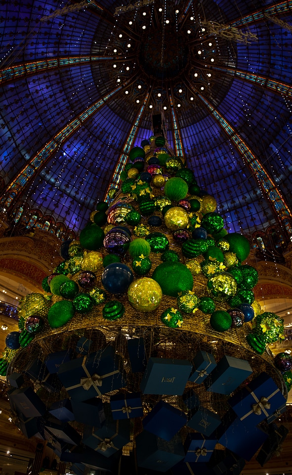 Christmas Tree Illuminations Galeries Lafayette photo