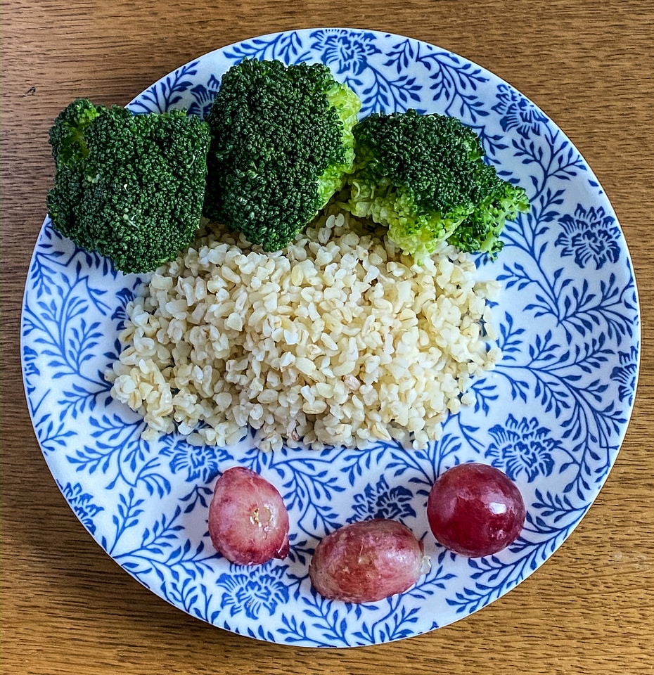 Bulgur, Broccoli and Grapes