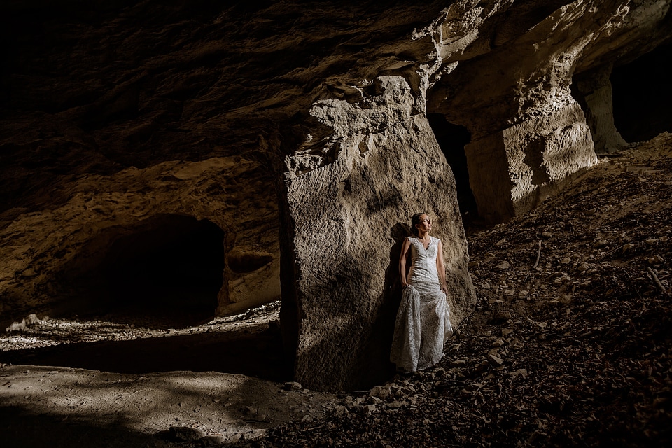 Cave posing pretty girl photo