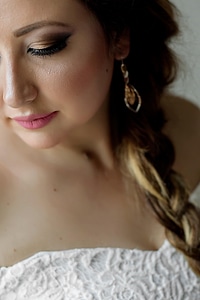 Gorgeous young woman portrait photo