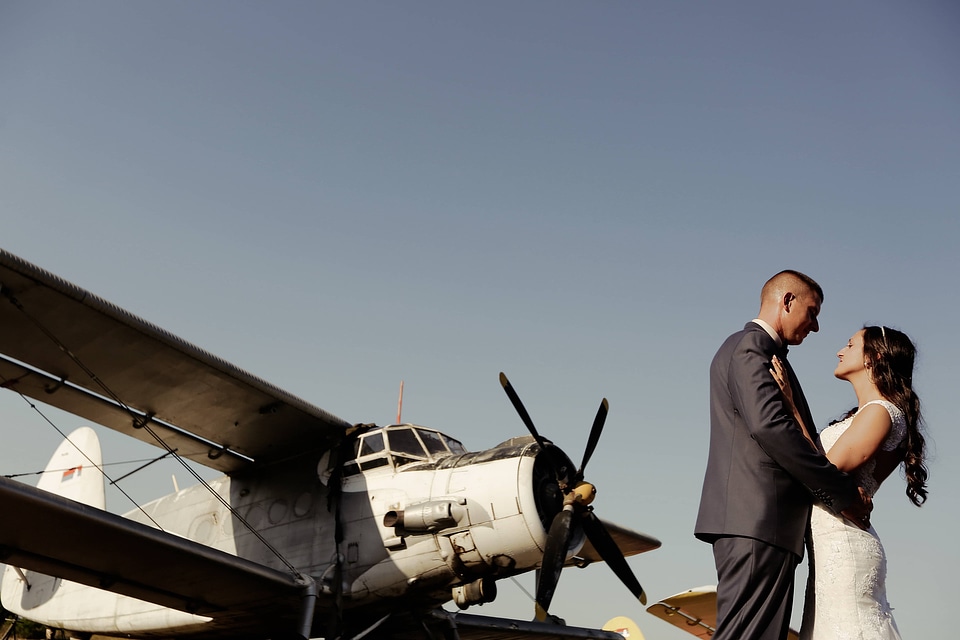 Groom propeller aircraft engine