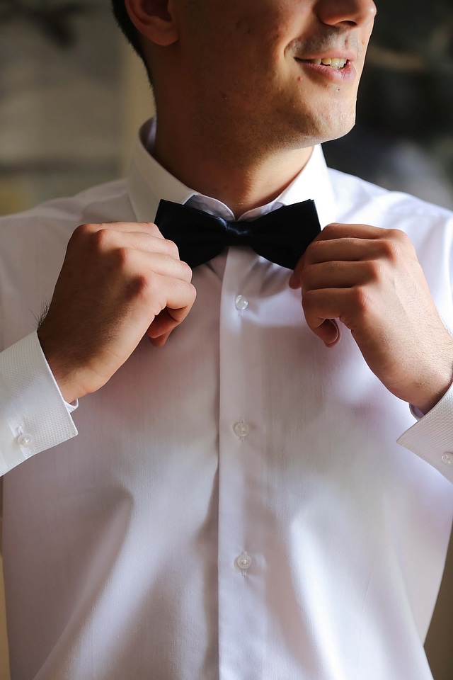 Bowtie hands businessman