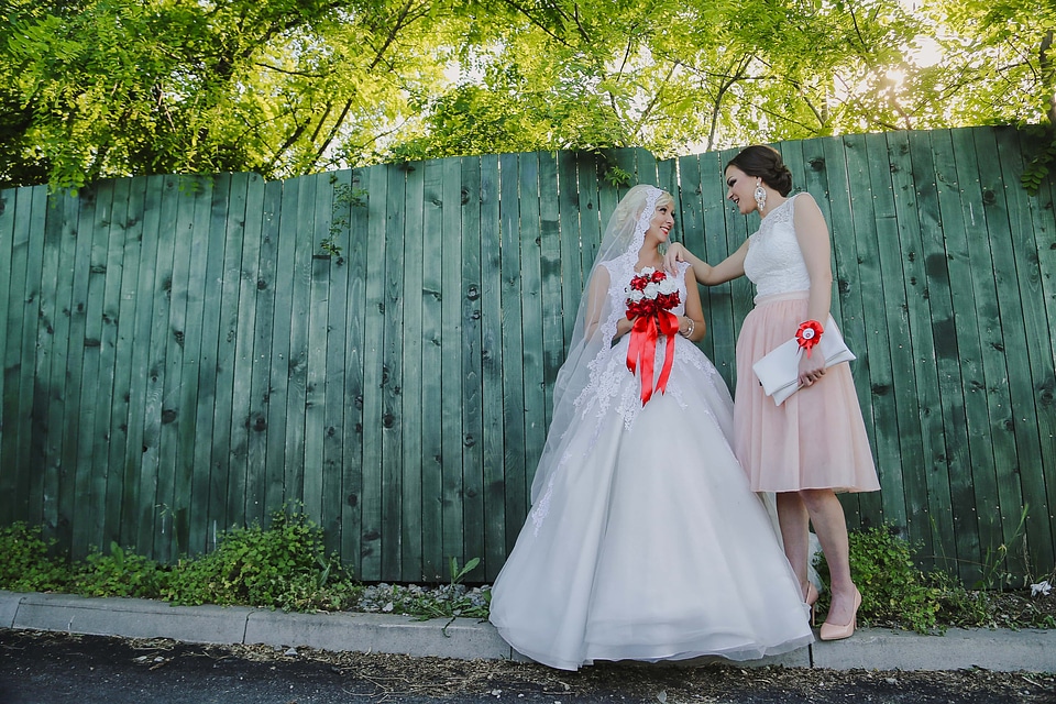 Bride girls girlfriend