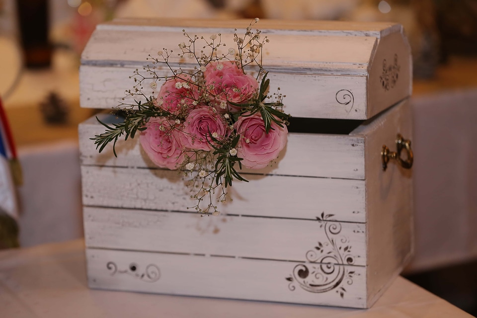 Romantic surprise box