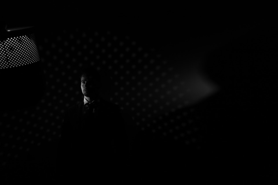Darkness spotlight face