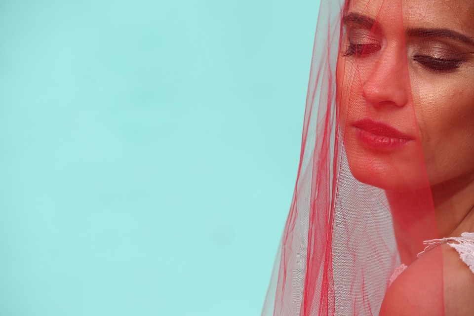 Veil wedding dress fashion