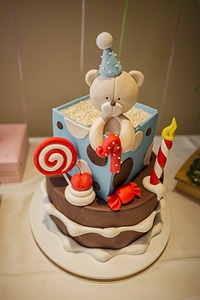 Birthday first birthday cake