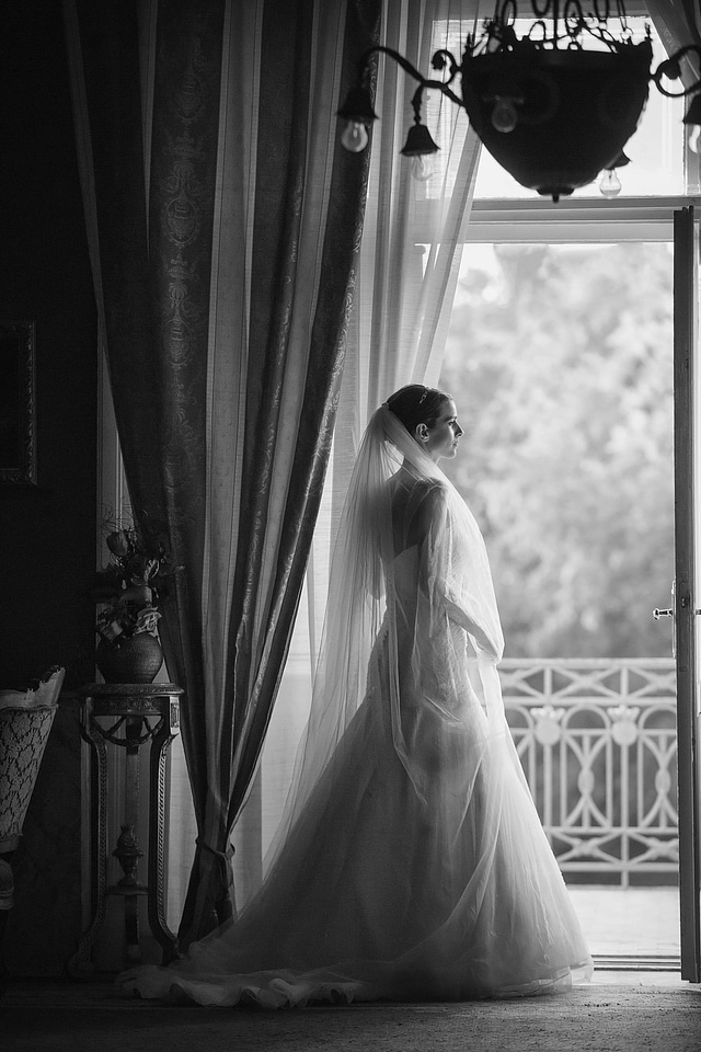 Wedding Dress balcony bride